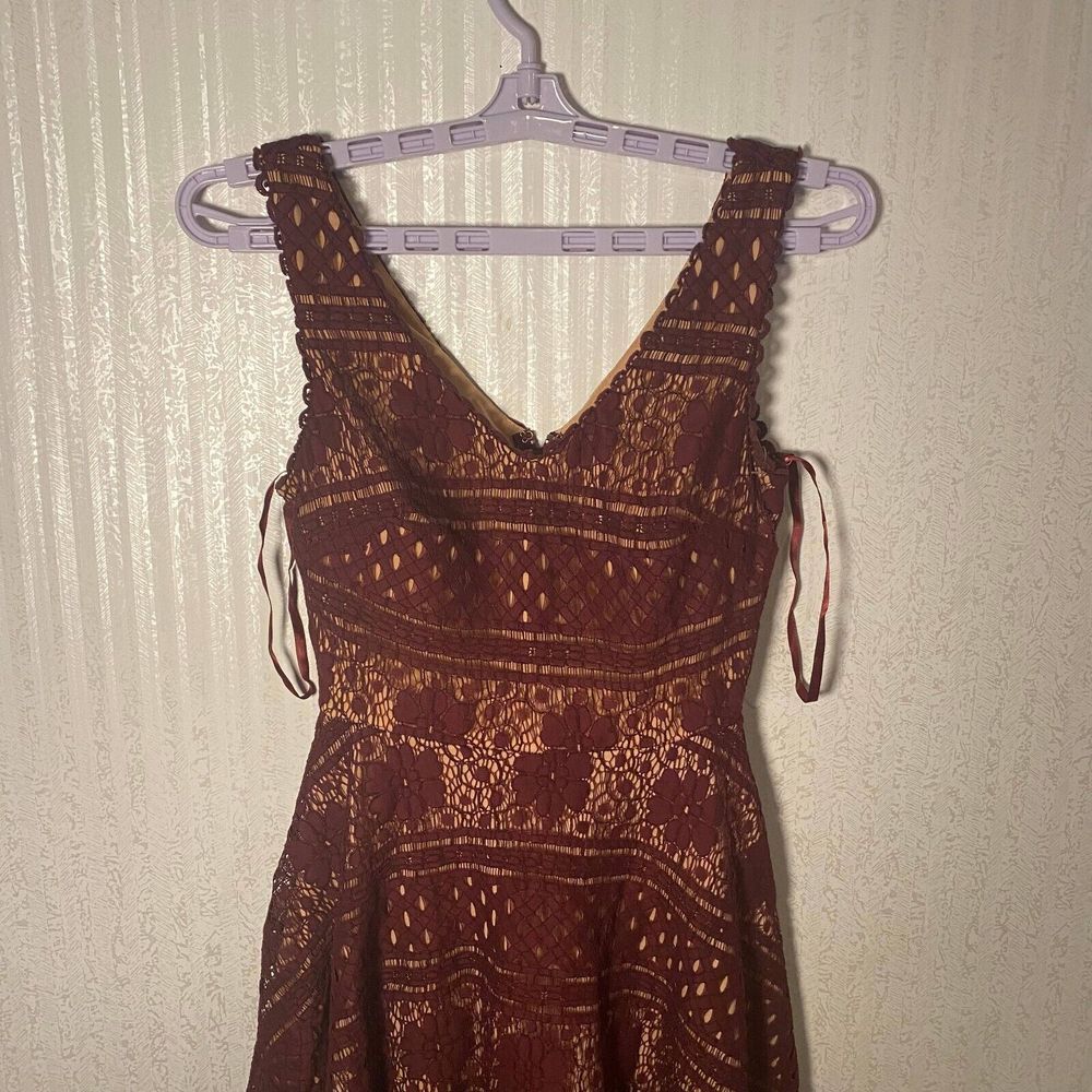 Jodi Kristopher Cocktail‎ Dress Women's Size 1 Maroon Cotton Blend V-Neck - Picture 3 of 11